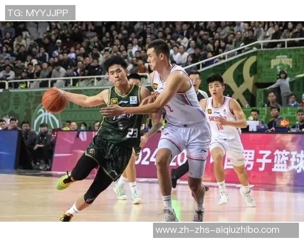 阿迪训练营第二日林葳表现平平得12分李永炜贡献7分展现潜力